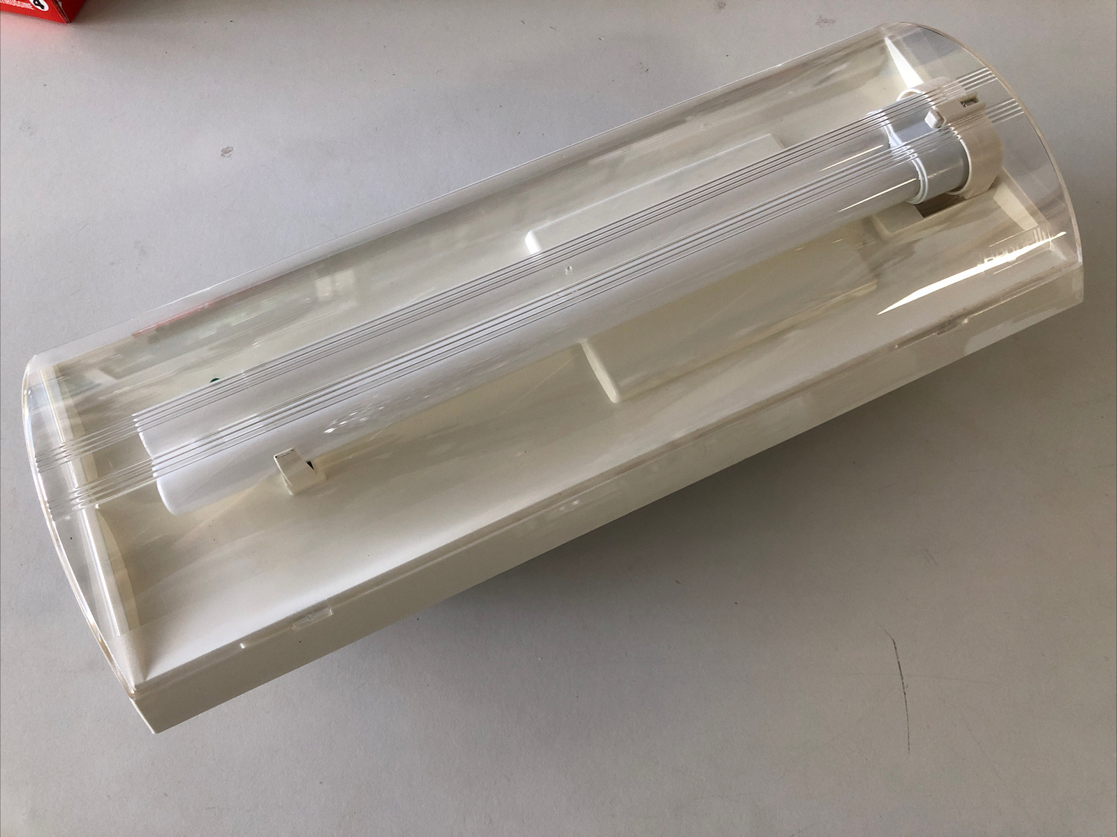 BEGHELLI 1101 STILE IN 8106/24SE4P LAMPADA D'EMERGENZA INCASSO FILO MURO AUTON.