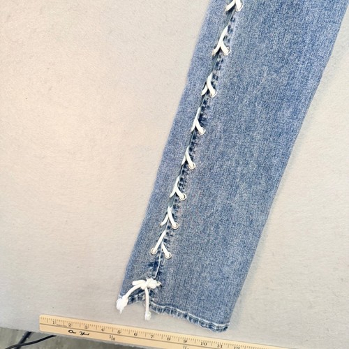 Jeans Billie True Religion stringati denim lavaggio leggero effetto invecchiato taglia 26 - Foto 12 di 16