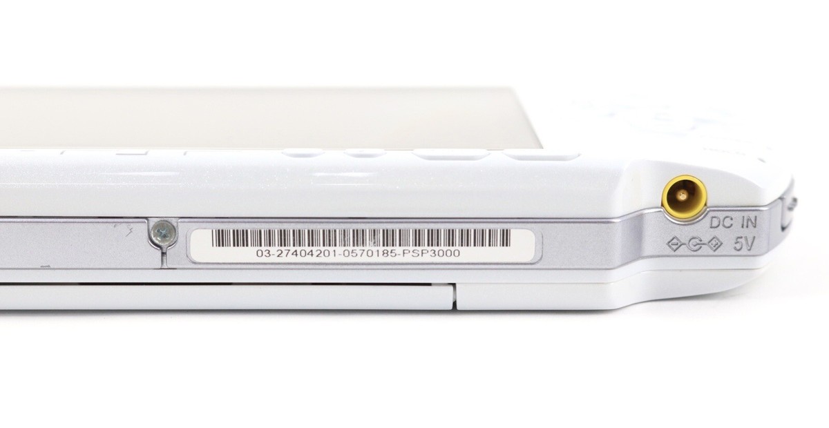 Sony PlayStation Portable PSP 3000 PW Pearl White Console Box Set