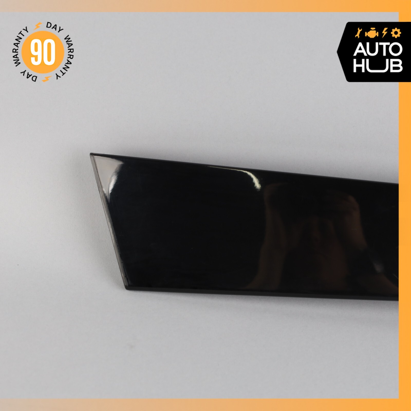 03-13 Maserati Quattroporte M139 Exterior B-Pillar Moulding Trim Left Side OEM