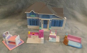 polly pocket dollhouse