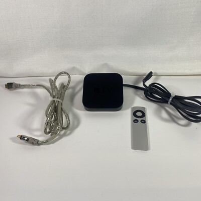 APPLE TV Model A1427 (3rd gen.) Media Streamer Power Cord & Remote Included