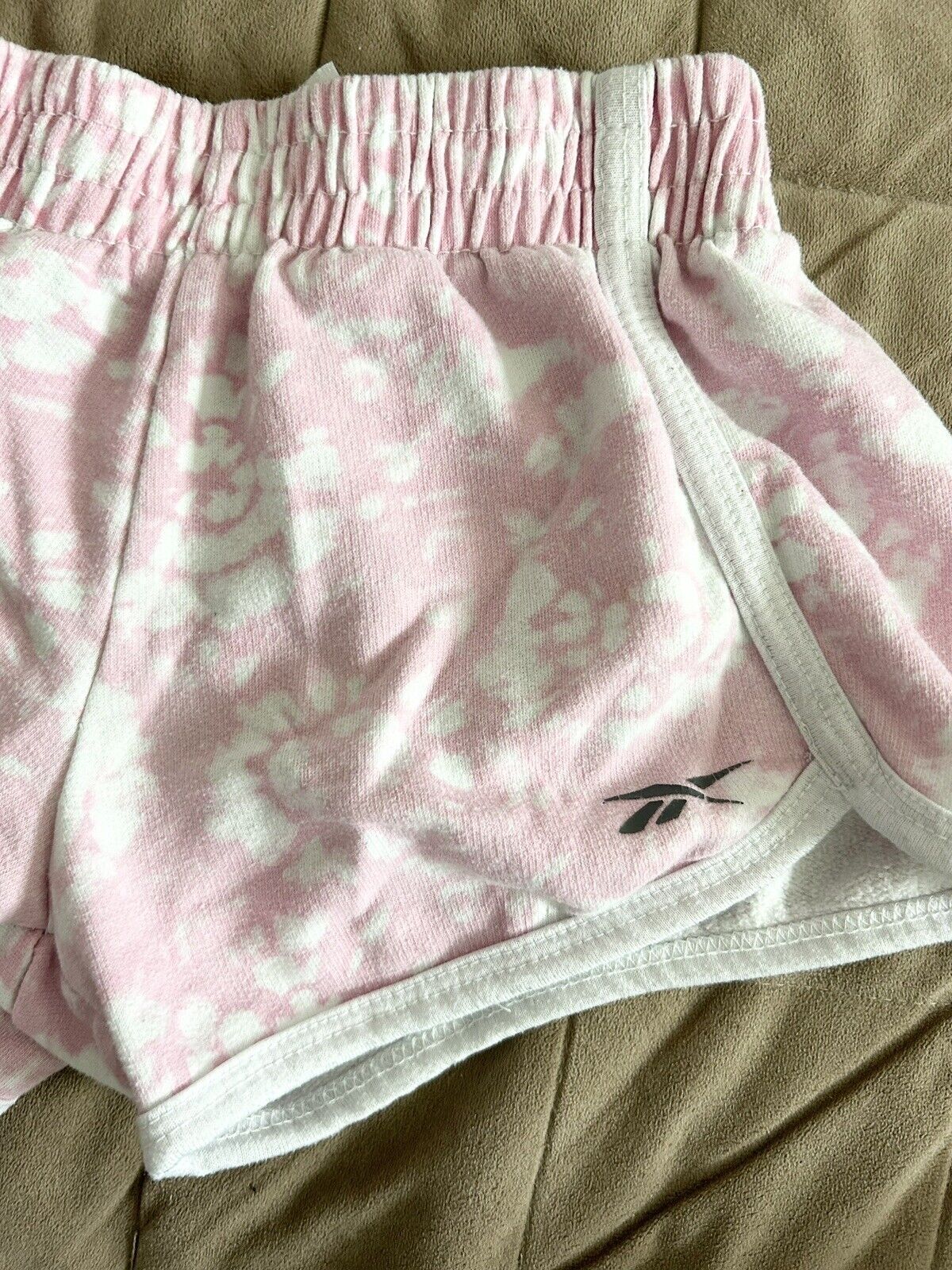 Picture 4 of 12