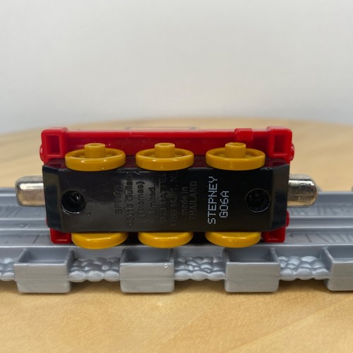 Thomas the Tank Engine - Take and Play Engines - Free Postage - Select Engine  - Picture 1,114 of 1,270