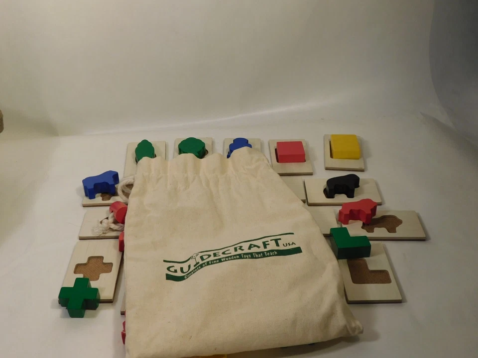 Juguete manipulador de 36 piezas GUIDECRAFT 3D Feel& Findwooden Foto 3 de 3