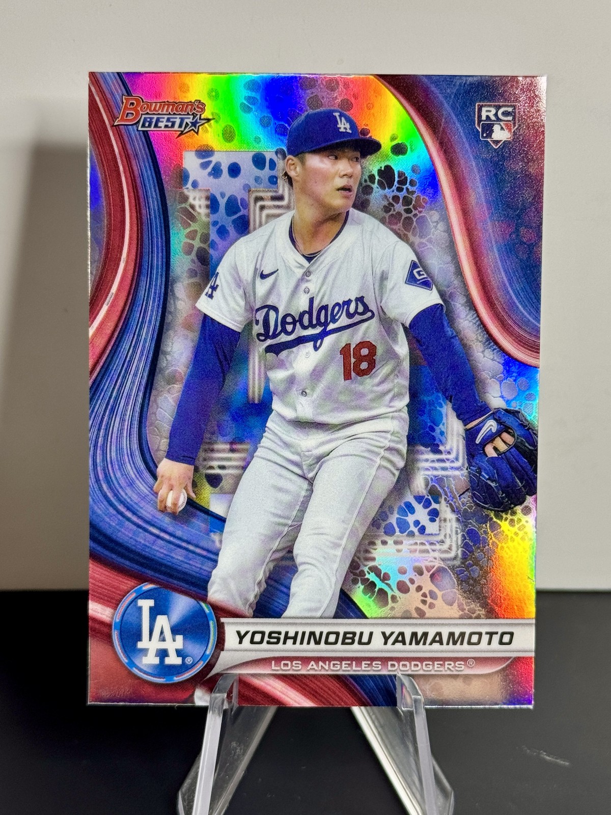 Yoshinobu Yamamoto 2024 Bowman's Best #34 Refractor Rookie RC Dodgers