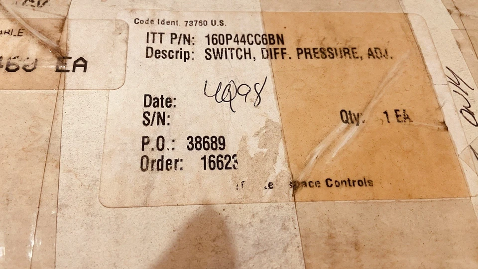 ITT NEO-DYN 160P44C6 INTERRUPTOR DE PRESIÓN DIFERENCIAL AJUSTABLE 1000 PSIG prueba Pre Foto 4 de 4