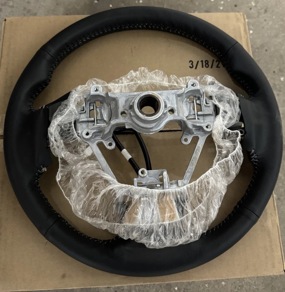 OEM Subaru Heated Steering Wheel (34312XC01AVH) Fits 22-25 Ascent,Legacy,Outback - Image 3 of 4