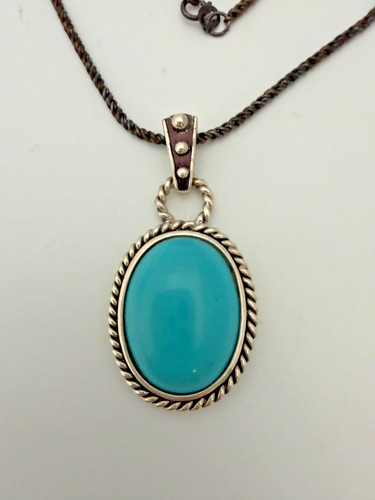 Vintage-style sterling silver "Sleeping Beauty" pendant