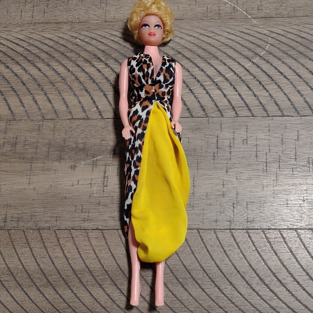 Vintage 1960s Barbie Doll Clone Made In Hong Kong Doll Short Hair