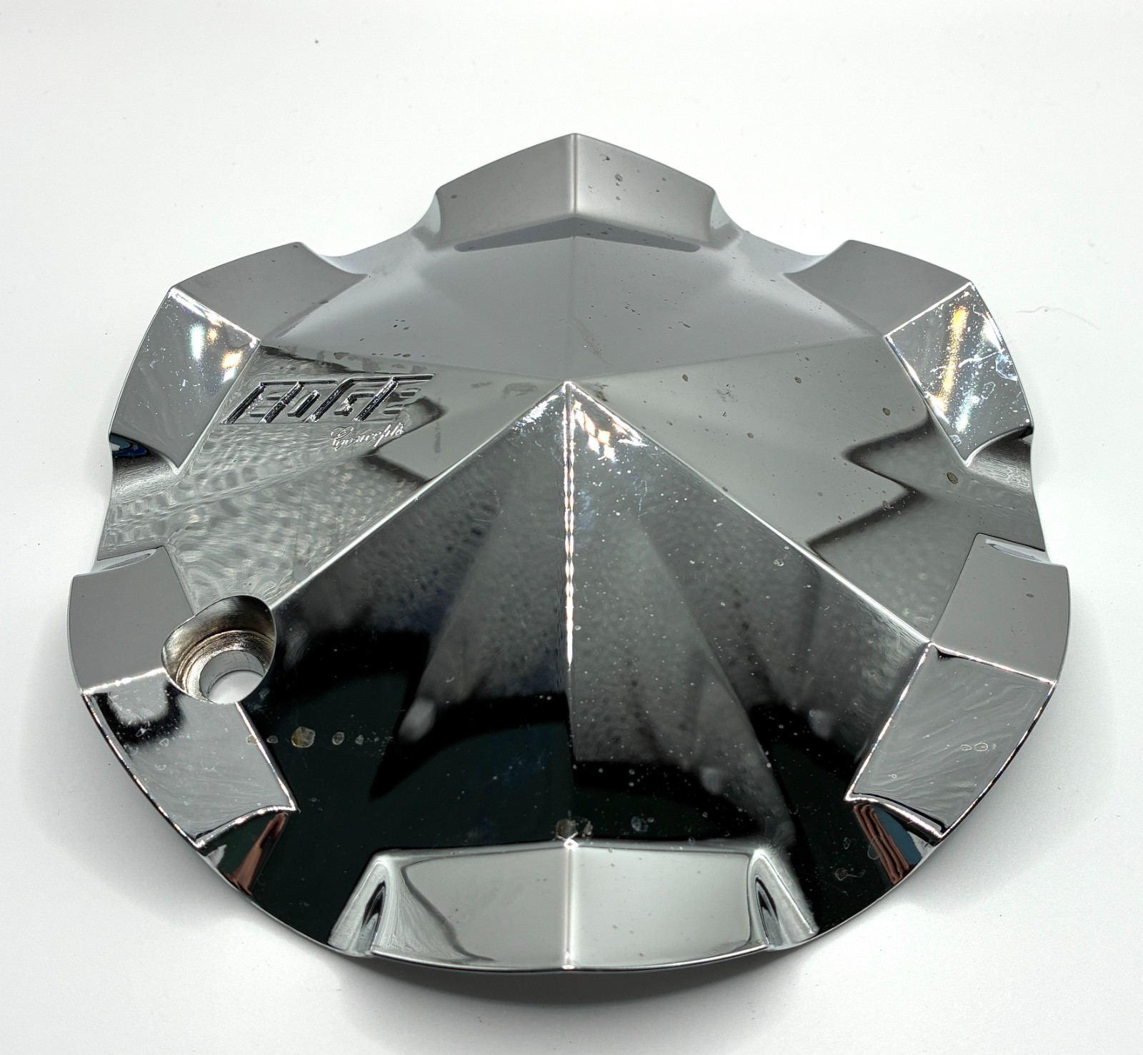 MCD0108YA01 EDGE Chrome Wheel Center Cap S203-21