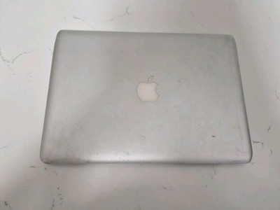 Apple MacBook 15 Pro Silver 2008  Doesn't Turn on/Parts Only  (Read Description)