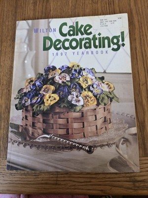 Wilton Cake Decorating 1997 Yearbook - Paperback