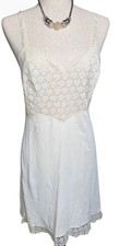 Vtg 1950s Babydoll Lace Slip Dress 38  Feminine Coquette cottagecore USA read