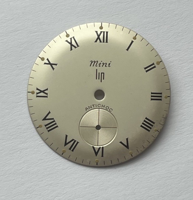 Cadran Lip pour montre de collection modèle Mini Lip en bel état d'origine