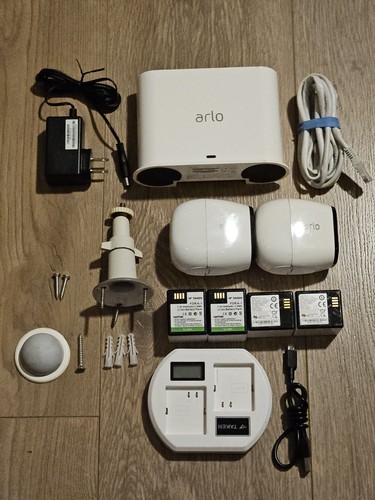 Arlo Pro 2er Pack VMC4030 Kamera Sicherheitssystem Bundle VMB4000 Akku Ladegerät