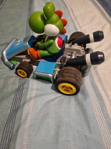 Nintendo Mario Anti Gravity & Yoshi RC Car Bundle X2 - Picture 6 of 8