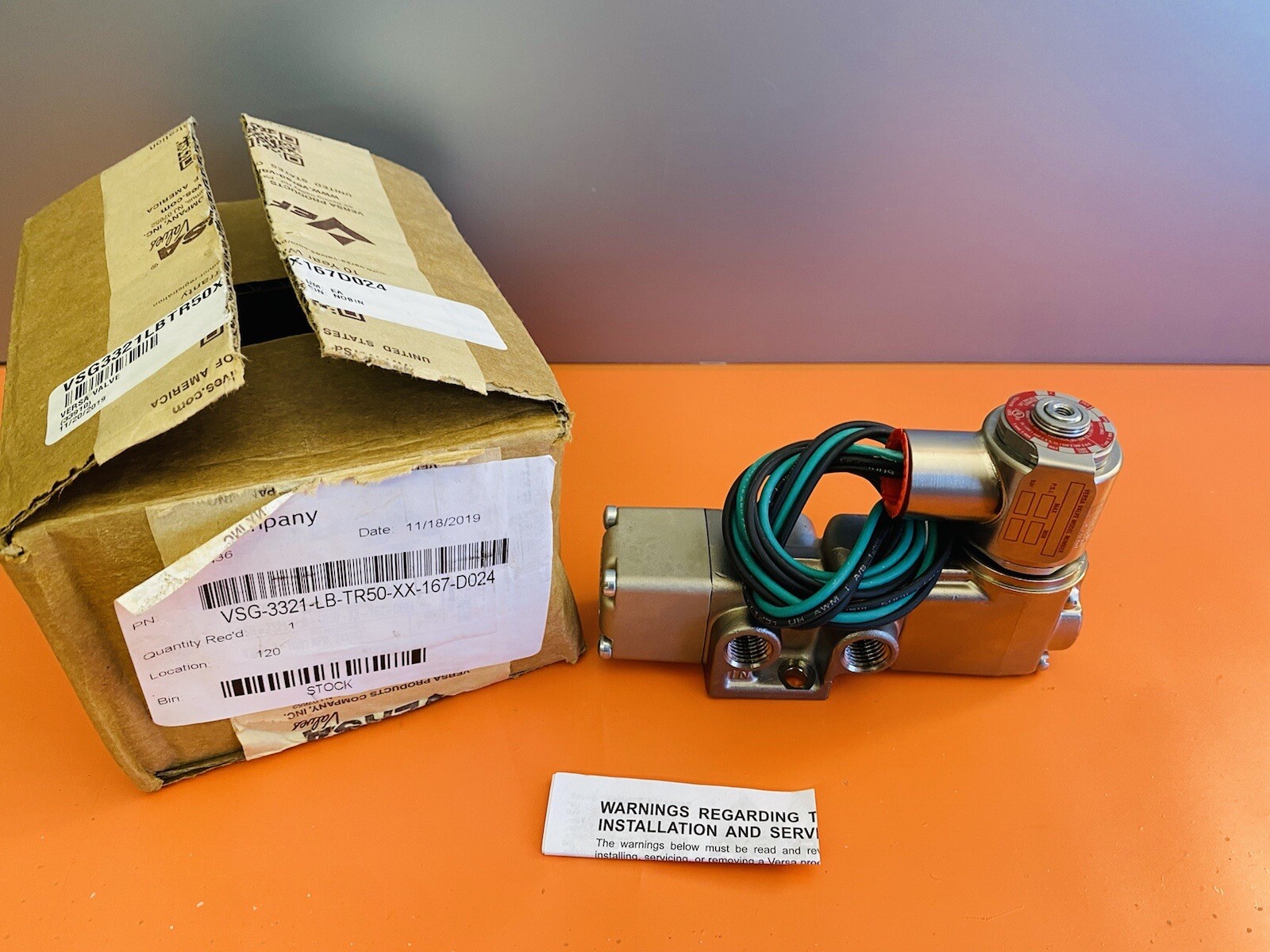 versa-vsg-3321-lb-tr50-xx-167-d024-pneumatic-solenoid-valve-3-way-1-4