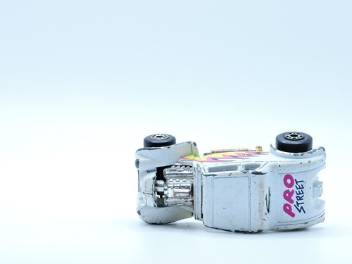 MATCHBOX WHITE '33 WILLYS STREET ROD PRO STREET PINK/YELLOW TAMPO MB69 VTG LOOSE - Picture 6 of 7