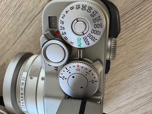 Nice Contax G2 + lenses 21 / 28 / 45 / 90 + flash 140 - Bild 14 von 17