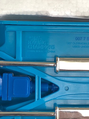 Autographed By HOF Richard Petty + Dale Inman 1957 Oldsmobile Convertible Nib - Picture 11 of 12