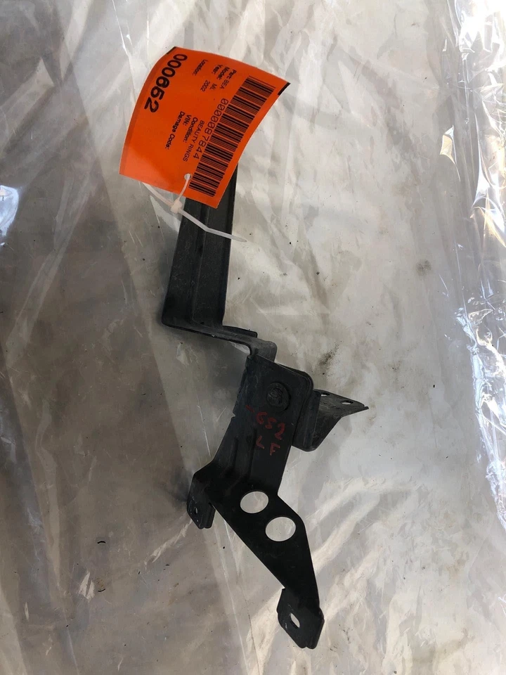 Mercedes Benz ML320 2002 soporte de parachoques delantero luz antiniebla lado izquierdo del conductor LH OEM Foto 2 de 4