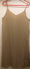 Medium size women camisole side slit long dress beige colour bu UNIQLO new.