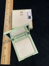 Pixi by Petra Flawless Finishing Powder No. O Translucent Powder New In Box