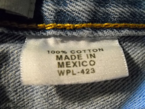 Levi's Men's Original 501 Button Fly Distressed Straight Leg Jeans W32 L31 - Picture 9 of 9