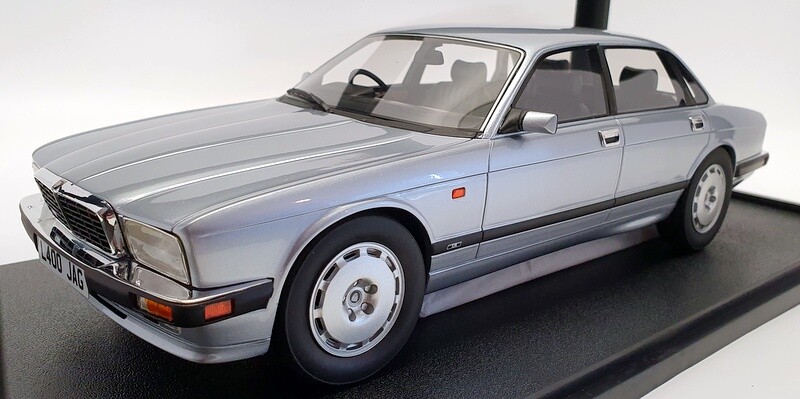 日本製国産 ヤフオク! - 新品未開封 ジャガー XJ-R 1990 ブルー