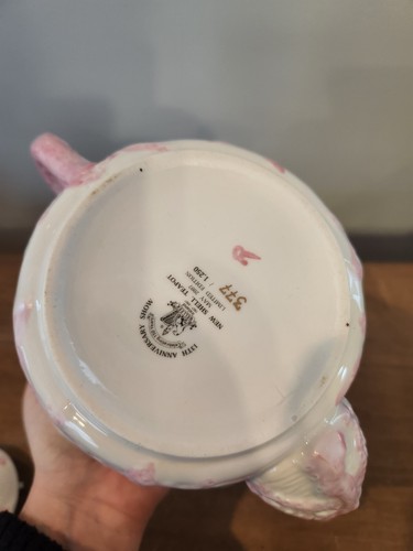 Belleek Pink New Shell Pattern Teapot Limited Edition 377/1250 - Picture 13 of 21