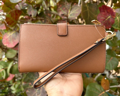 Michael Kors Jet Set Travel Large Double Zip Phone Wallet Wristlet