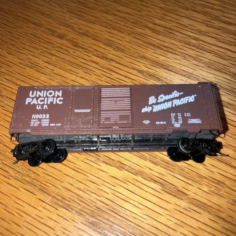 micro train n. scale Union Pacific #22030 road # 110022