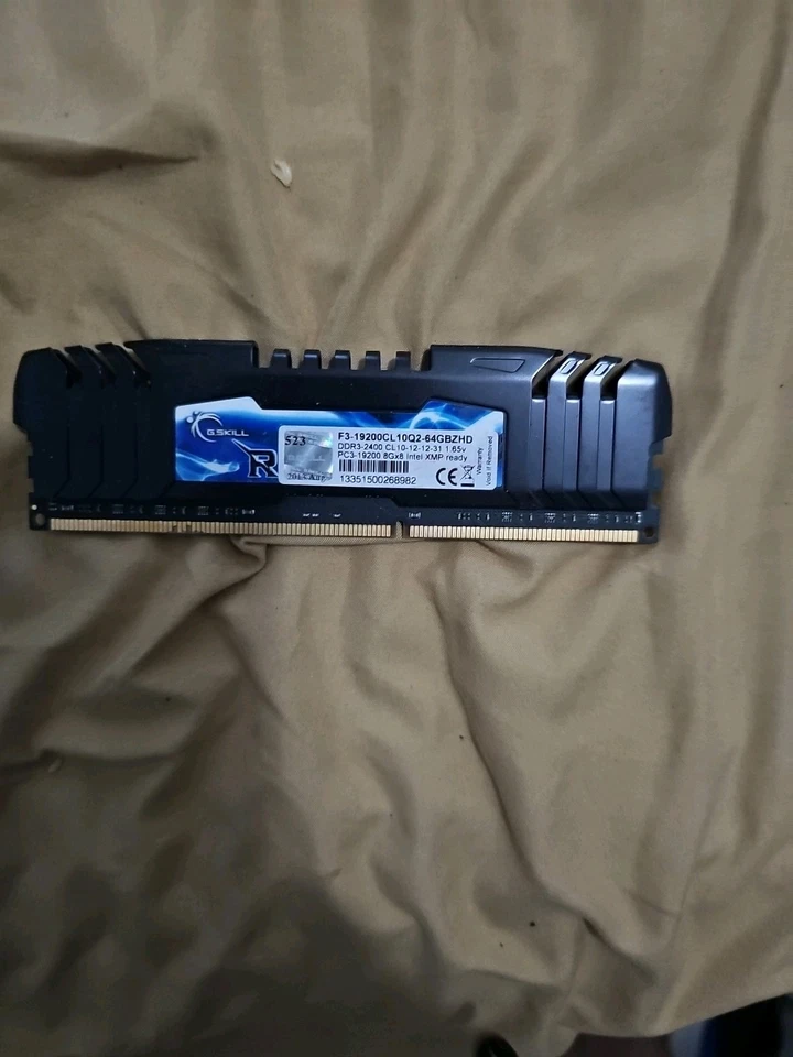 GSKILL Ripjaws Z 2400Mhz 8GB DDR3 RAM - F3-2400C10D-8GZH - Image 2 of 2