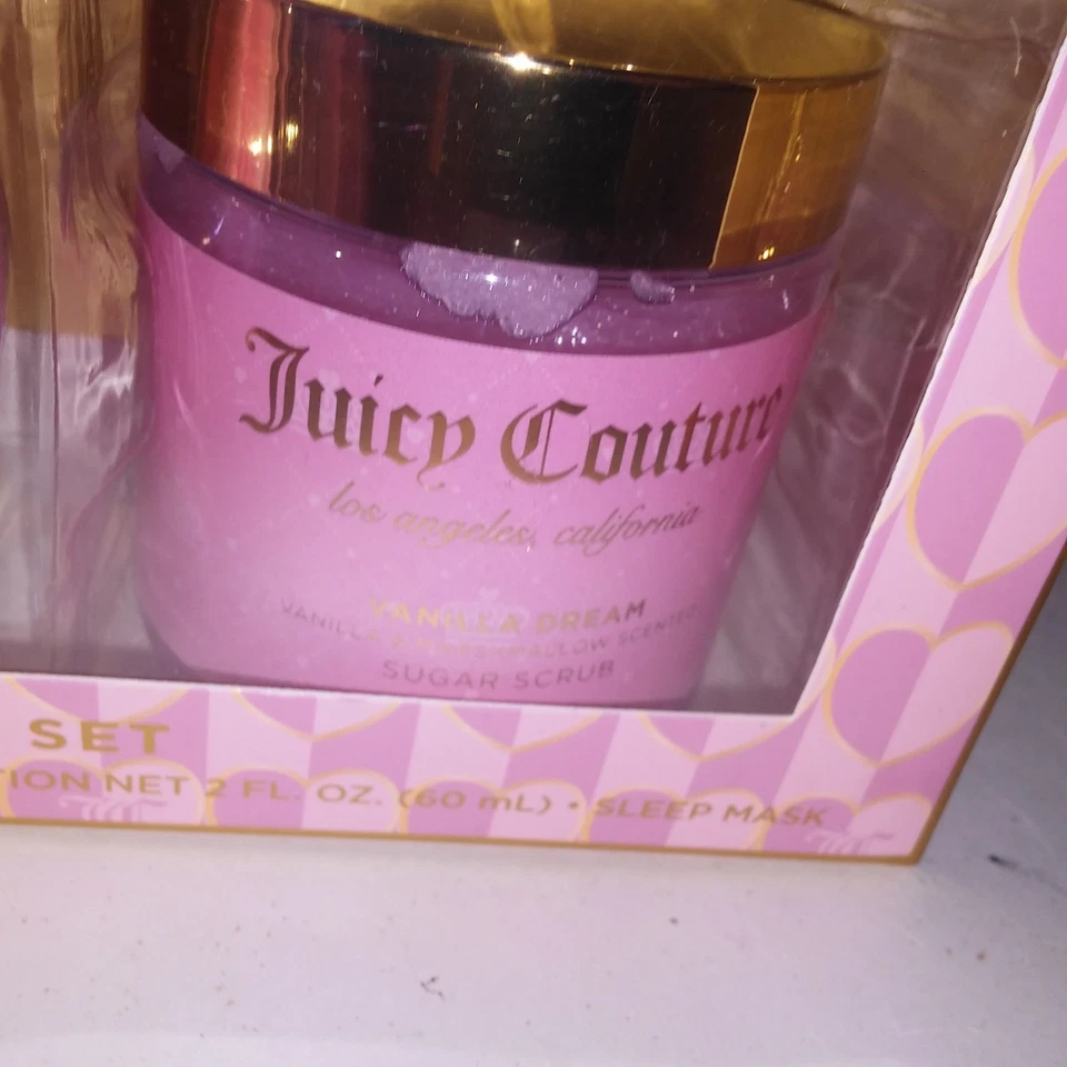 Juicy Couture Set de Regalo Mujer Rosa Vainilla Dream Spa Dormir Azúcar Exfoliante Loción Foto 3 de 4