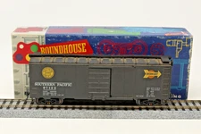 HO Scale Roundhouse Box Car 40' Southern Pacific Overnight SP 97122 Black RTR