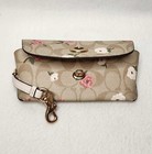 Foto 2 di 6