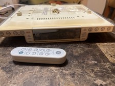 GE Spacemaker Radio/CD Player: 7-5295 PARTS ONLY radio Is Functional