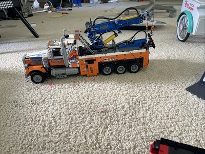 LEGO TECHNIC: 42128 Heavy-Duty Tow Truck -  Assembled