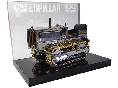 CAT CATERPILLAR VENTI TRATTORE CROMATO E ORO 1/16 MODELLO DI DIECAST MASTERS 85760 - Foto 7 di 8