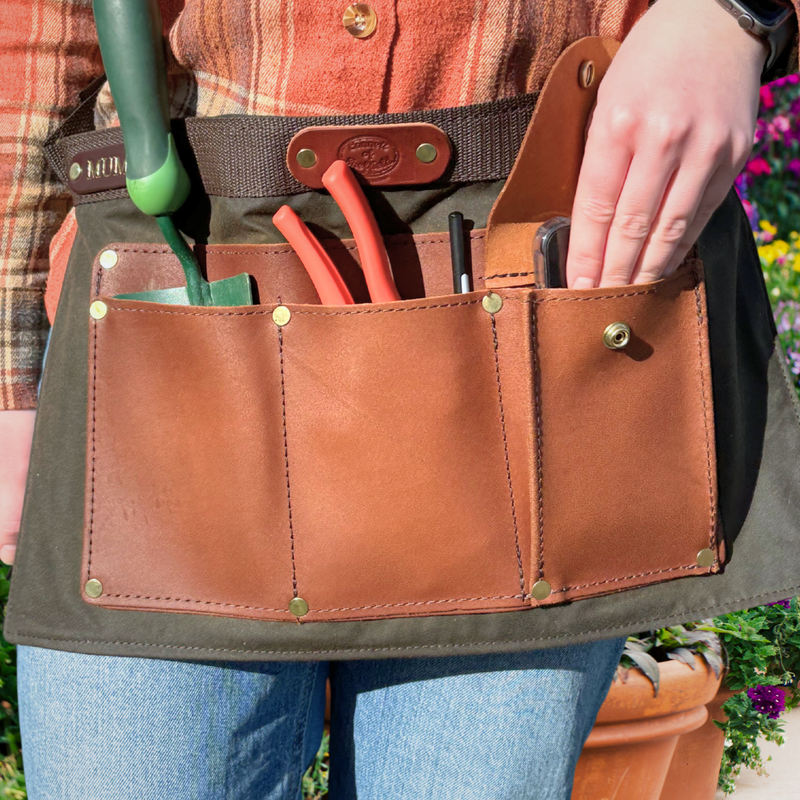 Gardening Tool Belt - Waxed Cotton - Connell Of Sheffield
