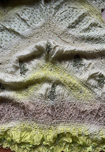 Passigatti silk scarf Stole Wrap with Oriental motifs ruffled embroidery 71"x27" - Picture 5 of 9