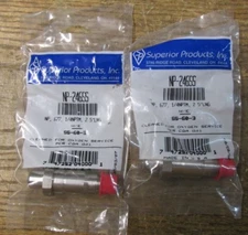 NEW NOS LOT OF 2 Superior Products NP-246SS Nipple Threaded Inlet Oxygen Service
