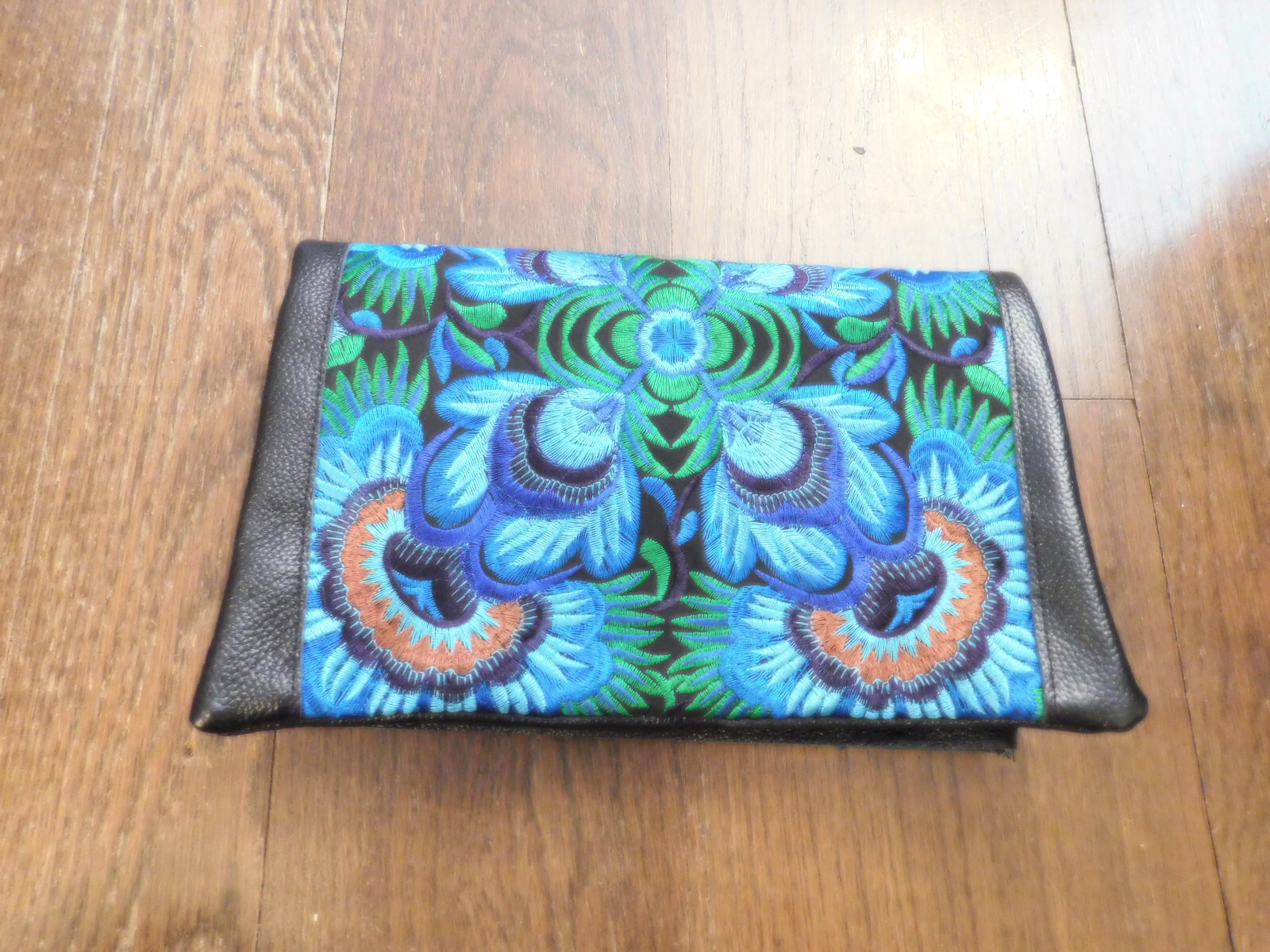 Black Embroidered Flowers Pebbled Leather Large Folding Beautiful