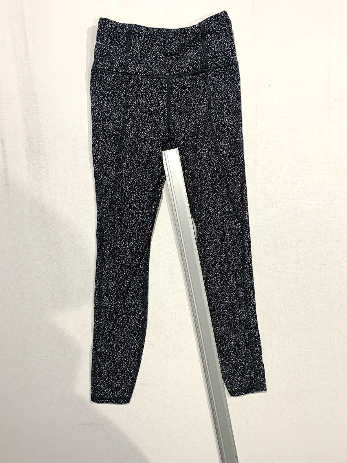 Athleta Lightning Static 7/8 Tight Women’s Size XS Black High Rise
