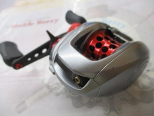 Shimano 09 Aldebaran Mg7 KTF Finesse Right Btcasting Reel