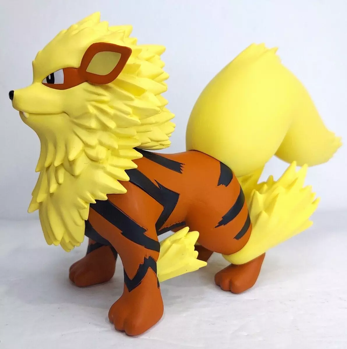 Pokemon best sale arcanine figure