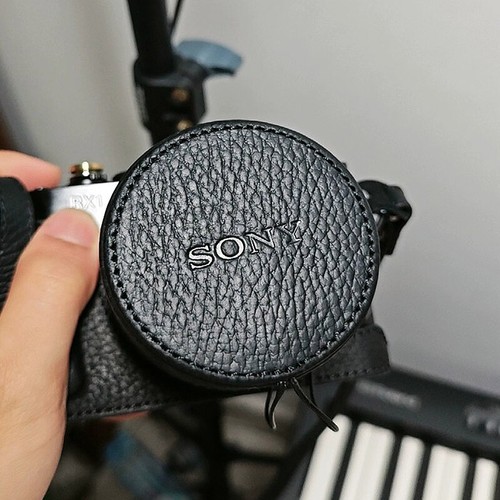 For Sony RX1 RX1R RX1R2 Genuine leather Lens Cap Lens Protection Cover - Picture 6 of 10