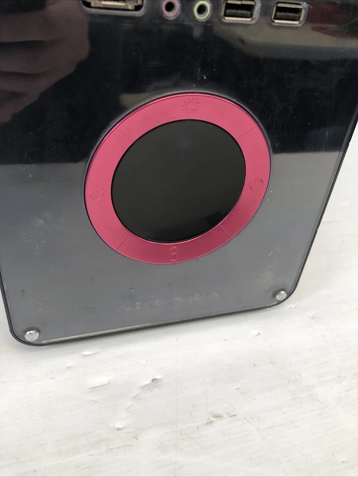 Custom PC Retro Phenom II X4 945 3.0GHz 4GB RAM 1TB HDD Windows 10 - Image 2 of 4