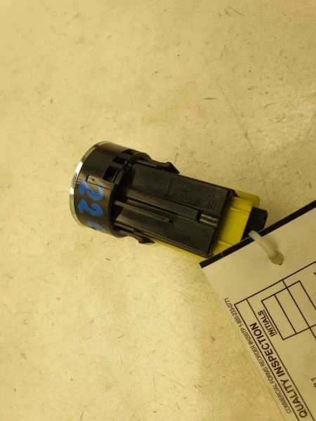 07 08 09 LEXUS GS450H ПЕРЕКЛЮЧАТЕЛЬ ЗАЖИГАНИЯ КНОПКА ЗАПУСКА - Изображение 4 из 4